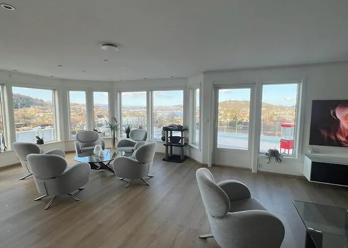 With Heated Pool And Magnificent View *