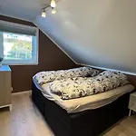 Вилла With Heated Pool And Magnificent View