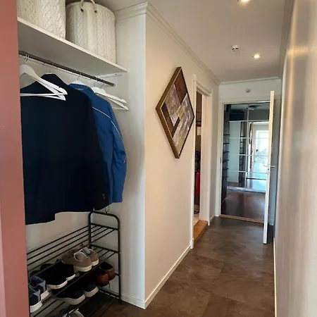 Villaer With Heated Pool And Magnificent View