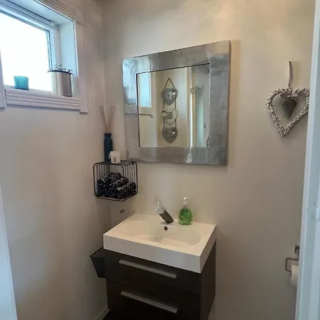 Villaer With Heated Pool And Magnificent View Bergen