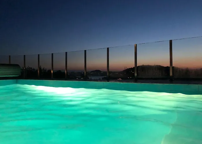 With Heated Pool And Magnificent View Villa *