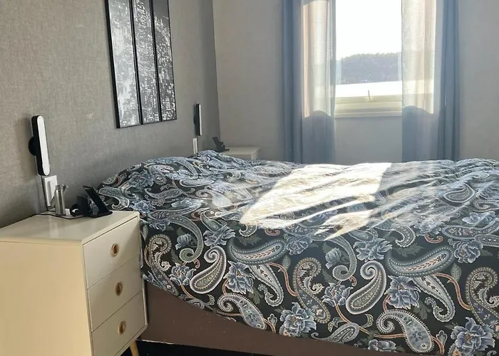 Вилла With Heated Pool And Magnificent View