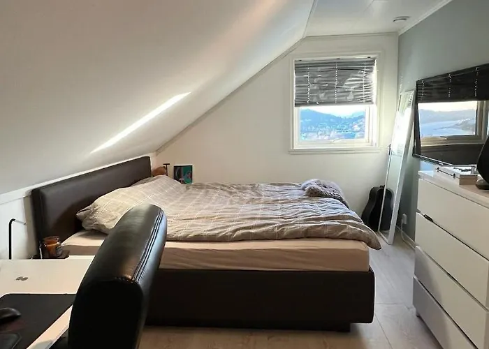 With Heated Pool And Magnificent View * Берген