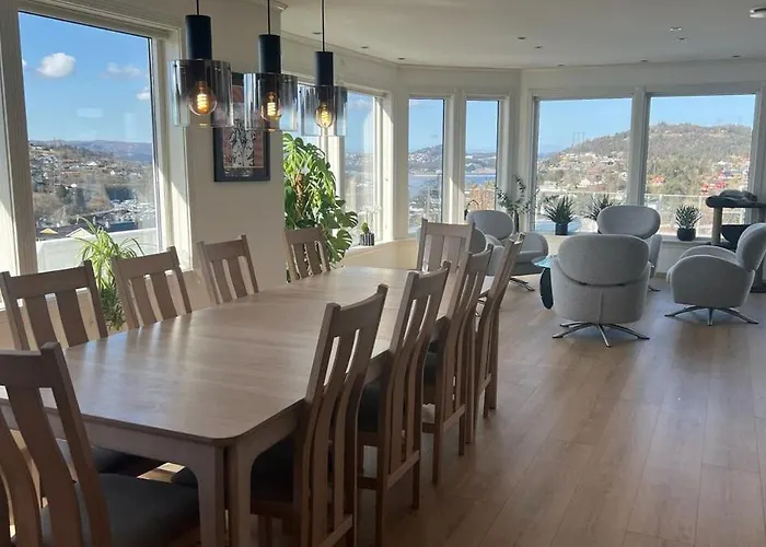 Вилла With Heated Pool And Magnificent View *