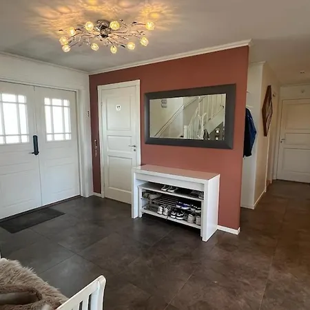 With Heated Pool And Magnificent View וילה