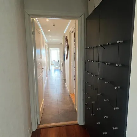 With Heated Pool And Magnificent View וילה *