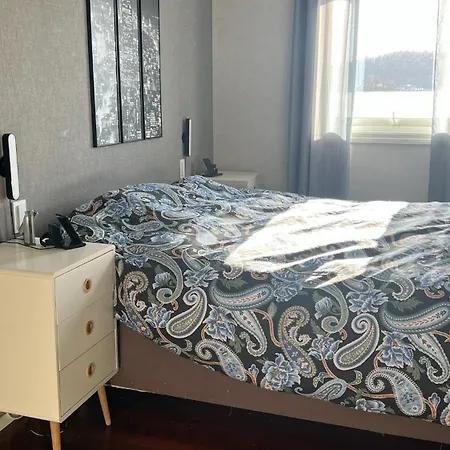 וילה With Heated Pool And Magnificent View ברגן