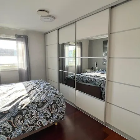 With Heated Pool And Magnificent View * ברגן