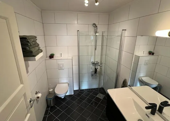 Villa With Heated Pool And Magnificent View Bergen